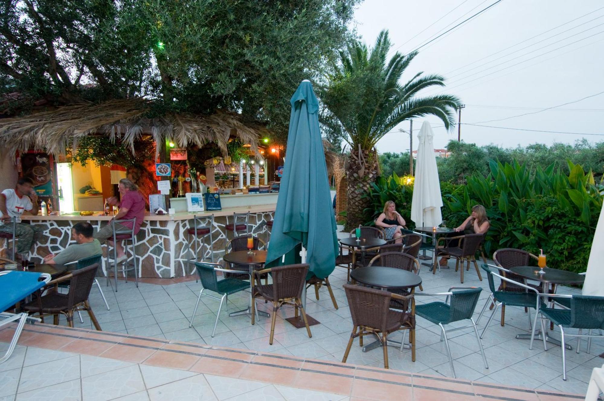 Callinica Hotel Tsilivi  Bagian luar foto