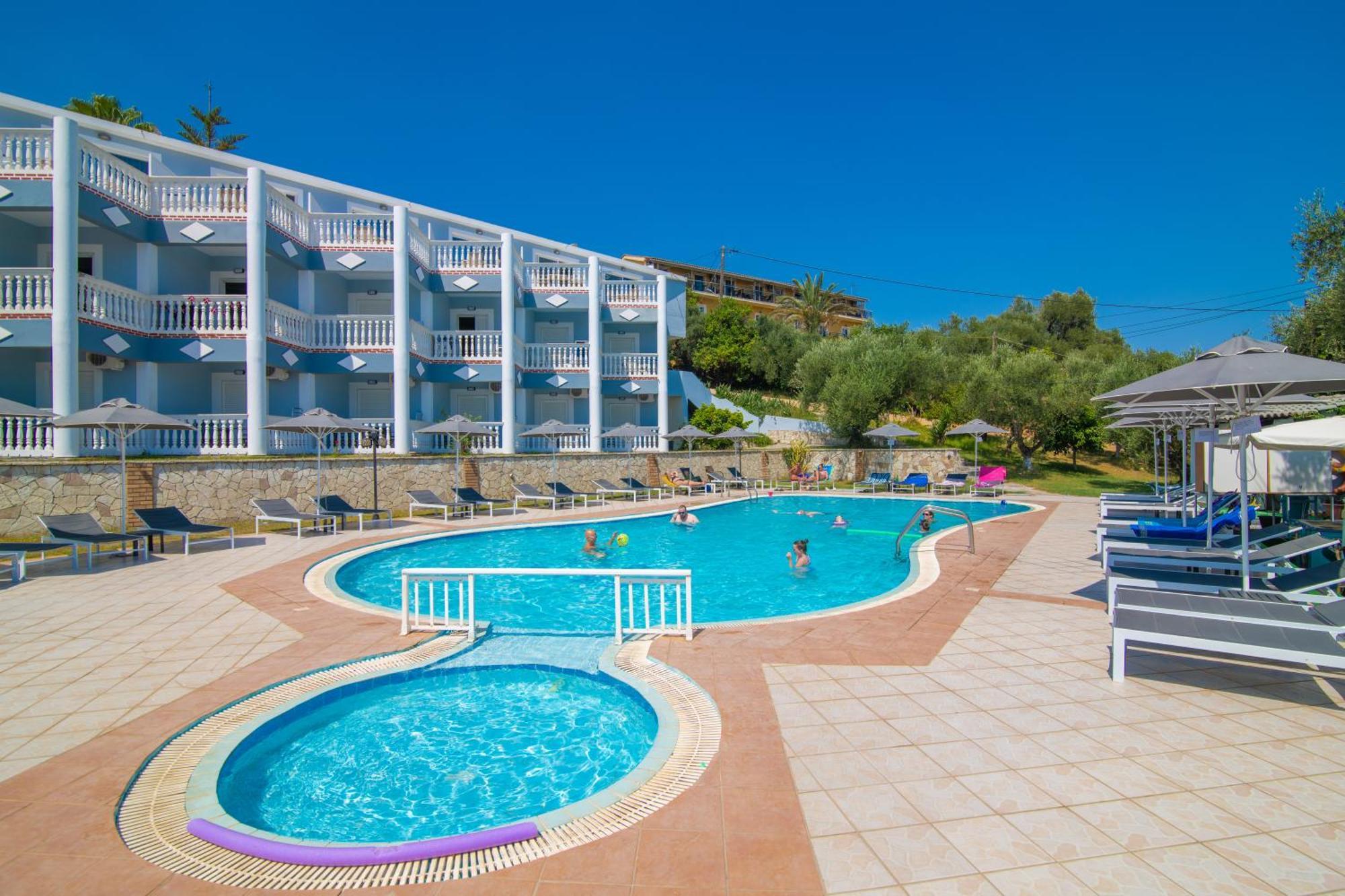 Callinica Hotel Tsilivi  Bagian luar foto