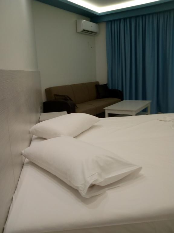 Callinica Hotel Tsilivi  Bagian luar foto